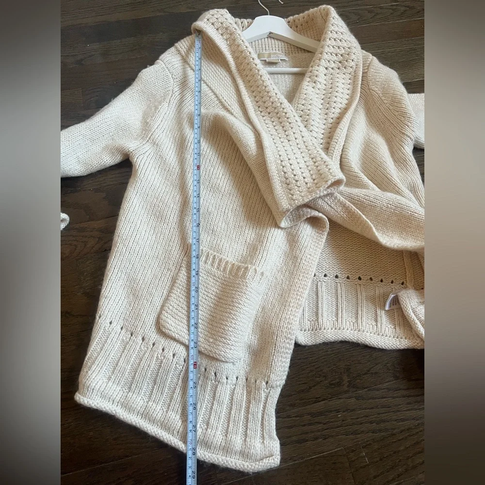 Michael Kors Cream Ivory Cable Knit Medium Cardigan Waterfall Hem Wool blend